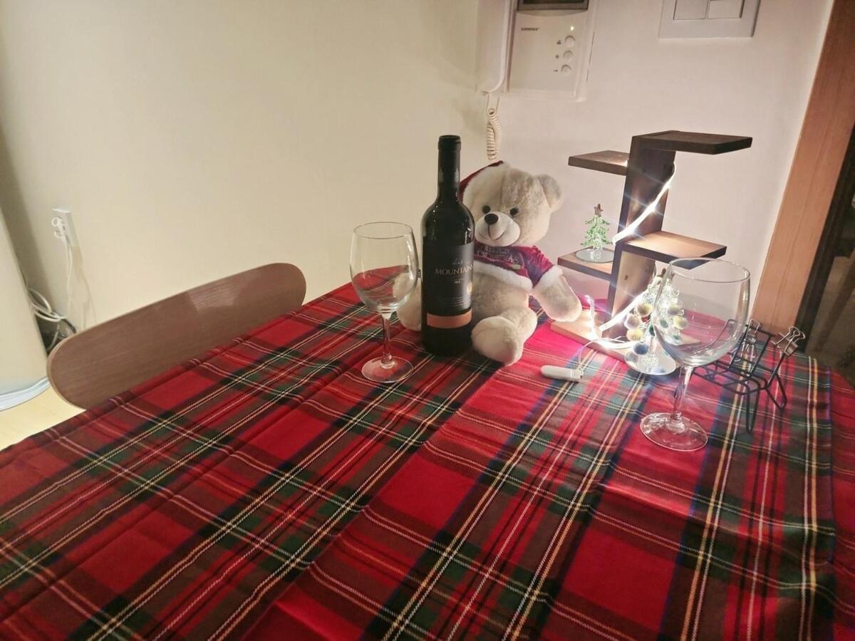 Apartment Comfort House 2 Bed Hwagok Station Gimpo Airport 10 Minutes *